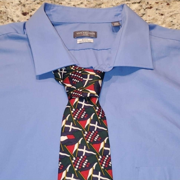 Vintage VTG Tommy Hilfiger logo flag neck tie - Picture 3 of 9